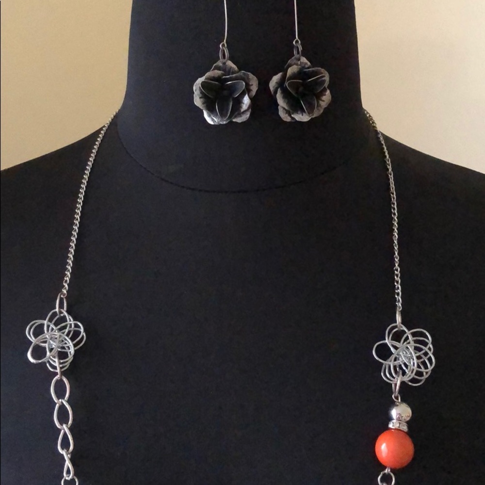 70’s Style Asymmetrical Necklace